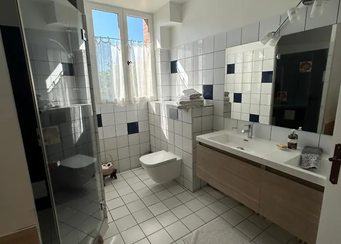 D'hotes De La Mure Bed & Breakfast