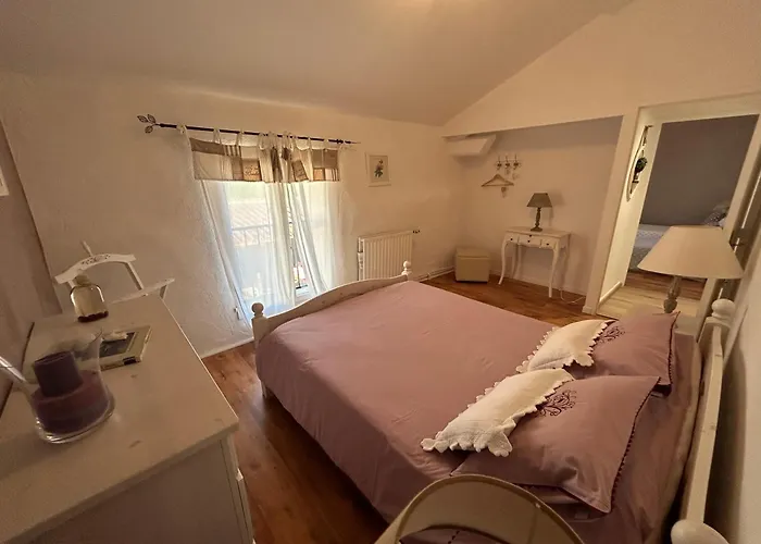 D'hotes De La Mure Alojamento de Acomodação e Pequeno-almoço Saint-Rambert-sur-Loire